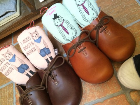 臭いを無くすシューズキーパー