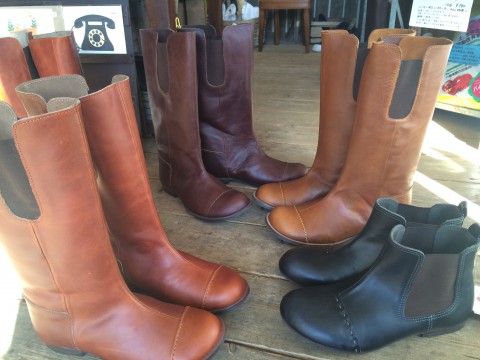 ブーツ入荷!
