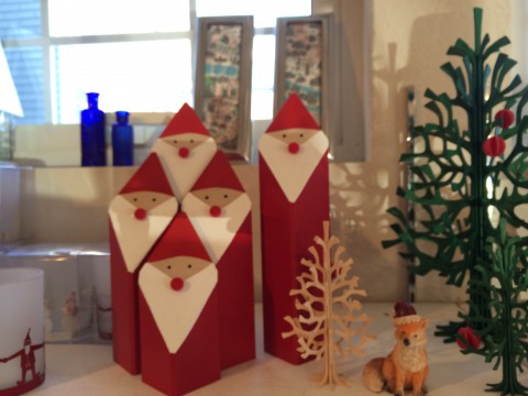 クリスマス品は20パーセント引き。