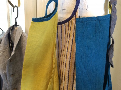 リーノのエプロンとお洋服入荷!