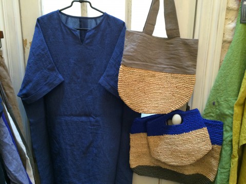 中川政七商店ラフィアのバッグとか。