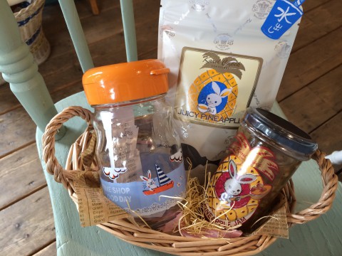 ジューシーパイナップルセット。