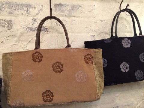 明日 9日はお休みします!