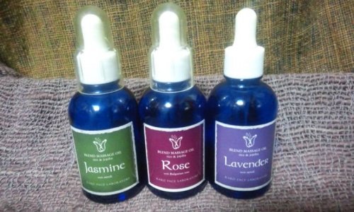 どれにしようかな？顔コリほぐしのオイル