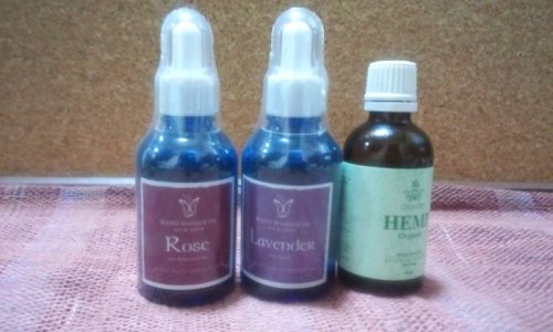 顔コリほぐし出張所4月29日（火）より始めます。