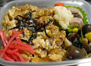 「カツ丼」です。。