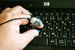 指輪みたいなマウス？