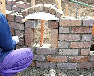 ブーフーウーのウーみたいな強固なレンガを積むの巻