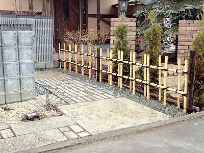 竹垣のある暮らし