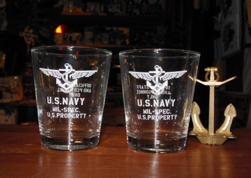 海軍・グラスで、一杯~