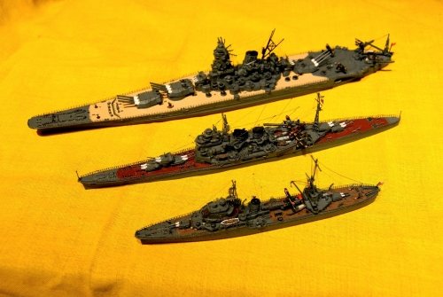 戦艦大和＋重巡洋艦＆軽巡洋艦・・企画展展示作品から