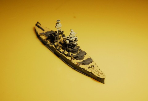 1/1250　模型コーナーから　USS ARIZONA( 戦艦アリゾナ)