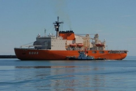 南極観測船『しらせ』一般公開　十勝港
