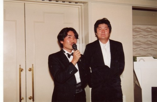 遅ればせながら。