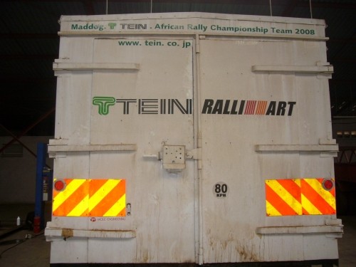 サービストラック