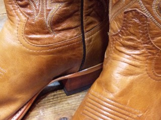 TONY LAMA WESTERN BOOTS!!
