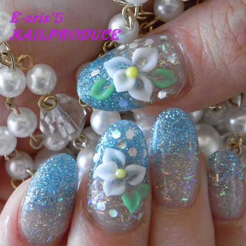 爪のコンプレックス隠します!