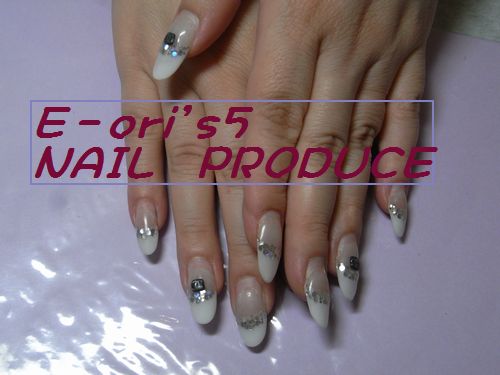 アクリルスカルプのもちの良さ！