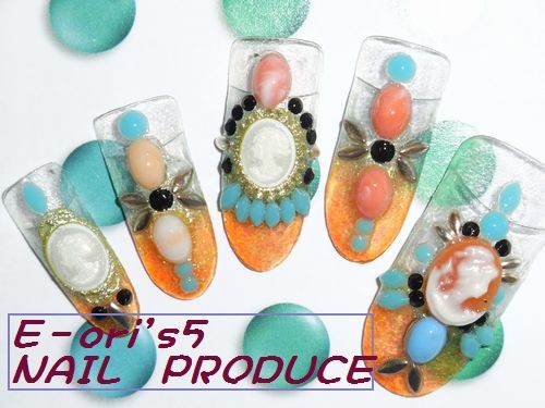 春から夏、、、このデザインはいかが?