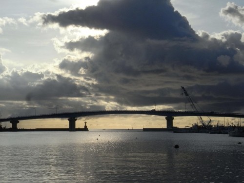 大型の猛烈な台風…。
