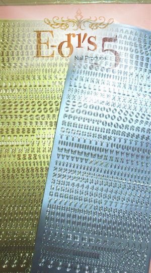アートパーツに新しい商品が入りました。