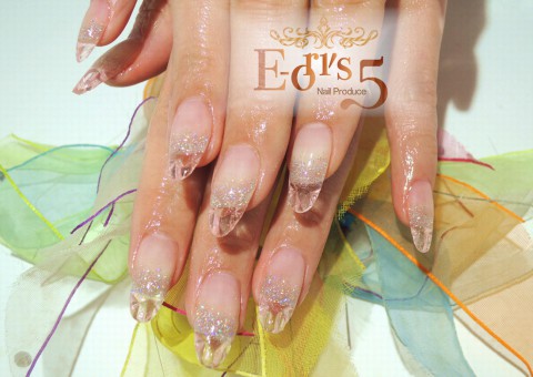 春はステンドグラスジェルでテンション上げませんか♪