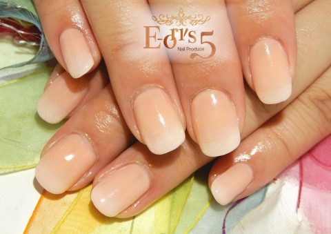 また×14、IKKOさんネイルをオーダーされました♪