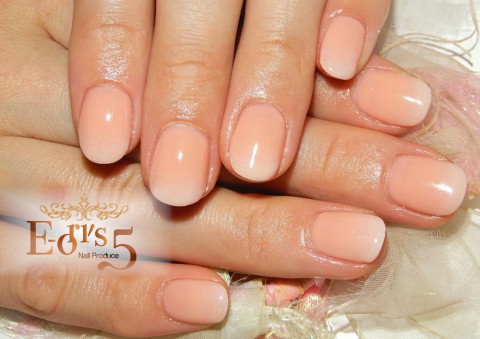 また×15、IKKOさんネイルをオーダーされました♪