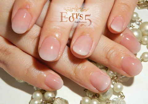 また×7、IKKOさんネイルをオーダーされました♪