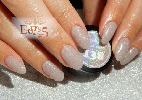 また×8、新色をオーダーされました!