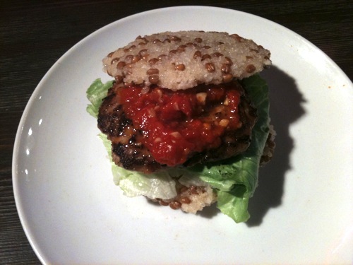 十勝まる麦のカリカリライスバーガー