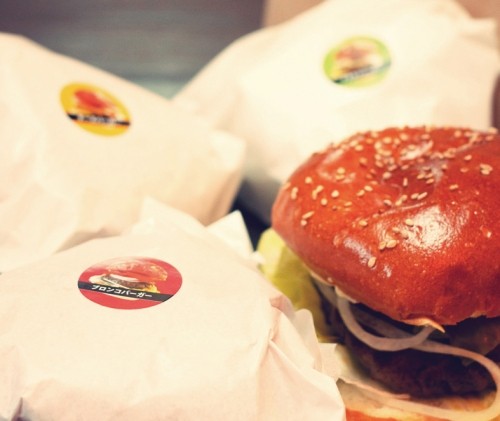 テイクアウトにはカワイイシール！！