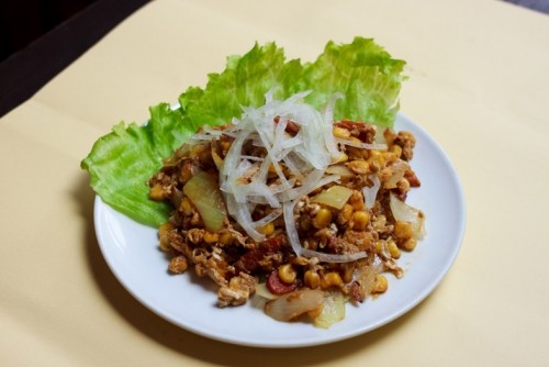 おつまみに最適「チョリソコンウエボス」♪