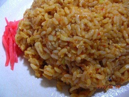 今日はキムチチャーハン