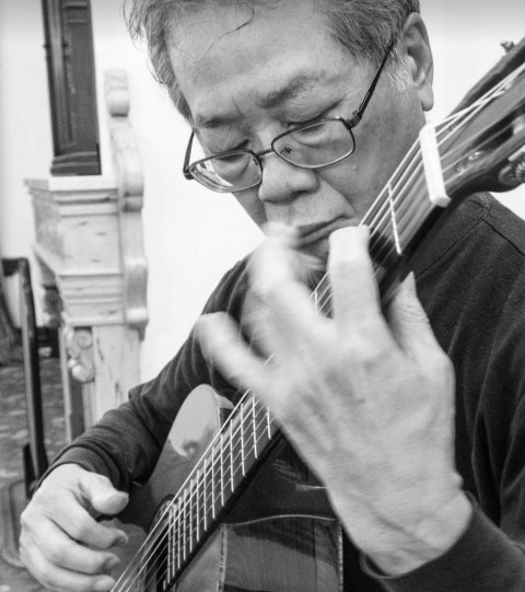 田中光俊クラシックギタリスト
