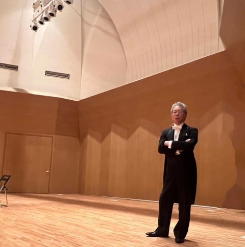 Mitsutoshi tanaka classic guitarist