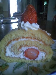 上新粉のロールケーキ♪