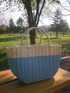 カゴ持って出かけたよ～♪