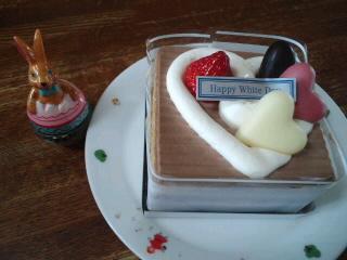 今日は卒業式♪と我が家のホワイトディ♪