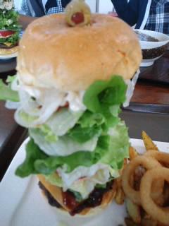 卒業旅行はやっぱり食べ物三昧(笑)