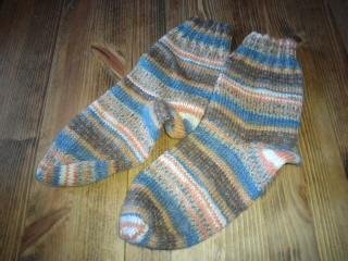 「りずむdeハンド」アミアミ棒針靴下♪