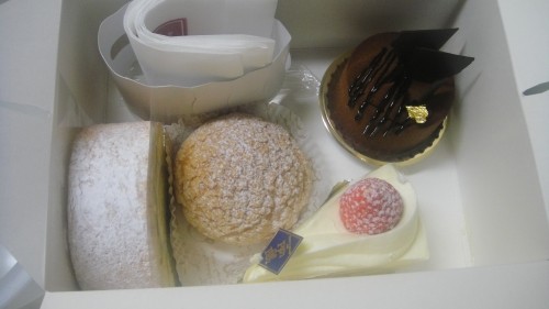 pan de panさんのケーキと かけっこランド(o^-^o) v。