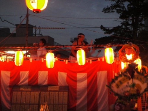 夏の終わりの盆踊り・・・\\ ̄ー ̄)( ̄ー ̄// ♪。