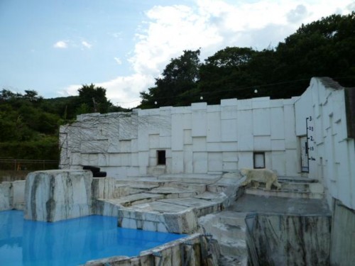 青空と女王の城