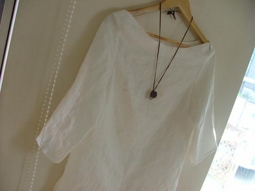 リネンシンプルブラウス♪