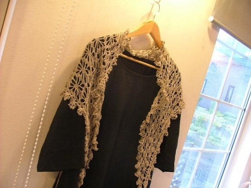 シンプルすぎるワンピーに♪