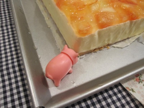 桃のレアチーズケーキ