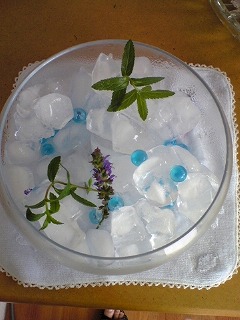 涼しい気分の、お手軽インテリア