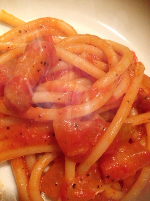 ローマで食べたパスタ~ブガッティーニのアマトリチャーナ