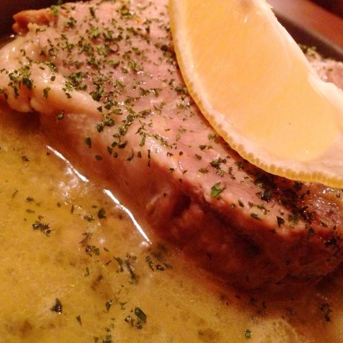 十勝産・豚肩肉の白ワイン煮込み